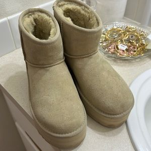 Platform uggs